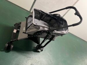 Pet pram