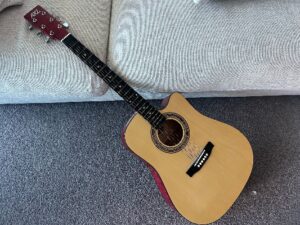 Acoustic guitar