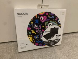 Wacom Intuos Small Wireless Graphic Tablet
